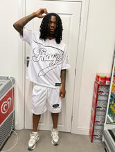 Load image into Gallery viewer, MESH SHORTS (BLACK)