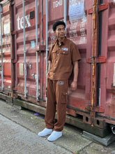 Load image into Gallery viewer, BUTTONED SHIRT- BROWN